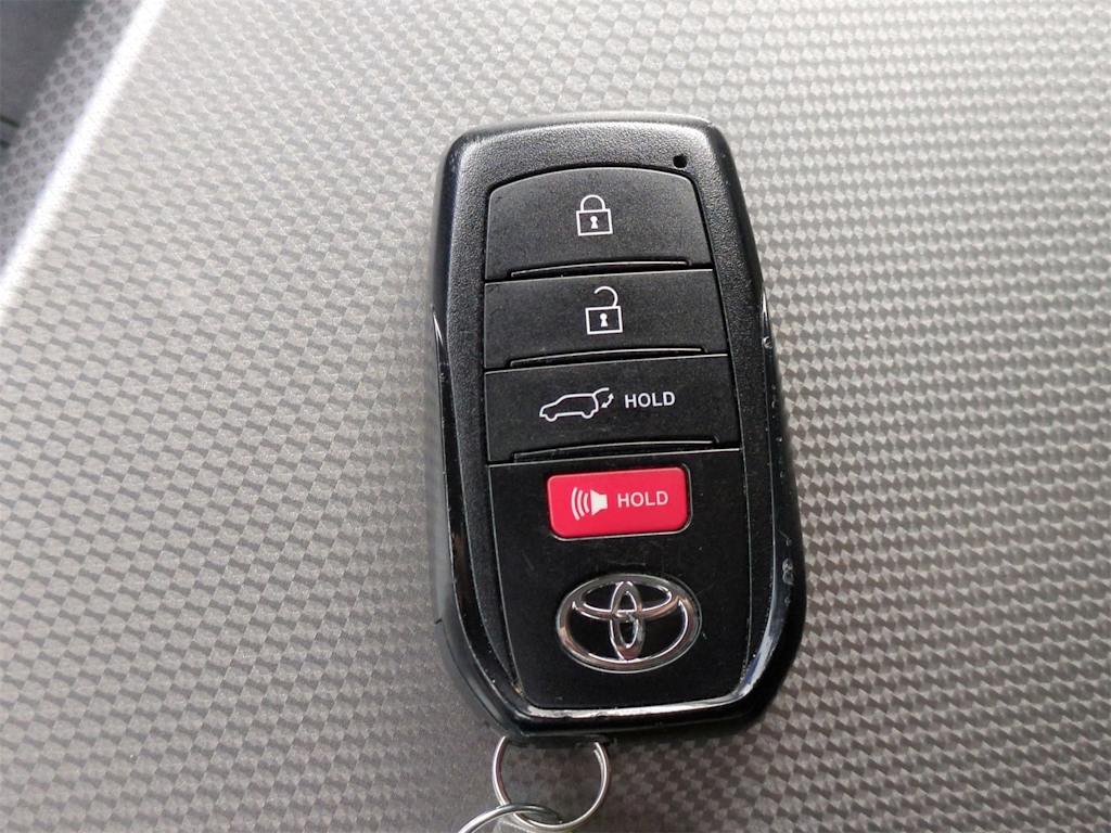 Thumbnail: 2024 Toyota Sequoia - 17