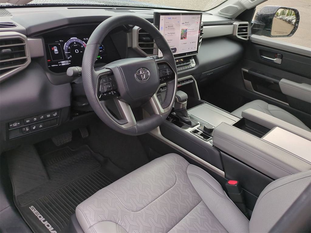 Thumbnail: 2024 Toyota Sequoia - 2