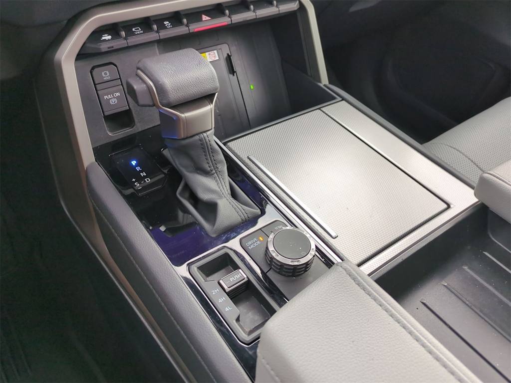 Thumbnail: 2024 Toyota Sequoia - 15