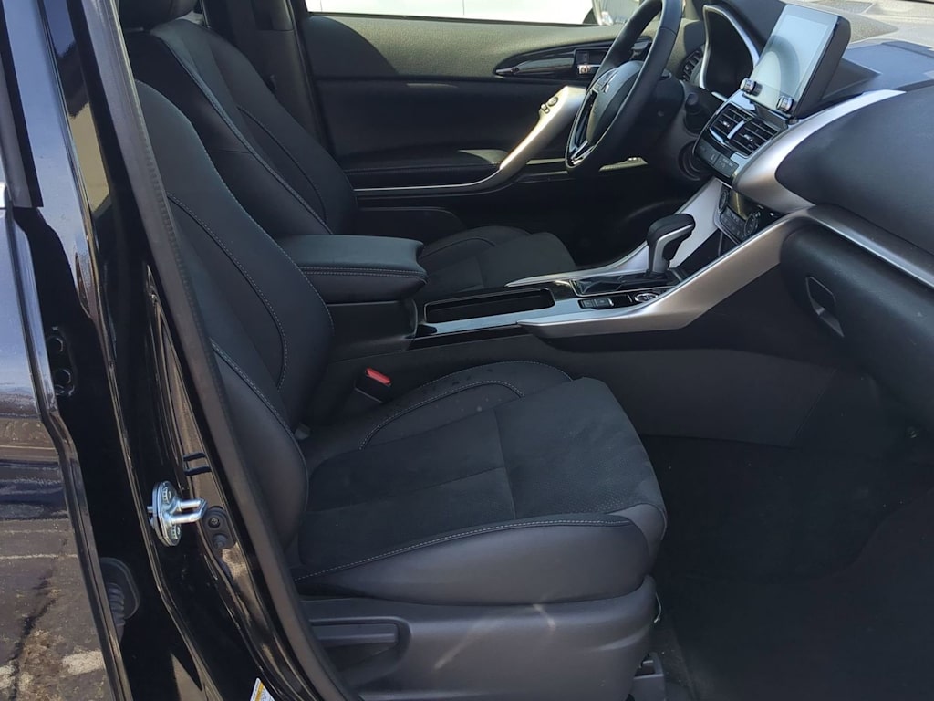 Thumbnail: 2026 Mitsubishi Eclipse Cross - 11