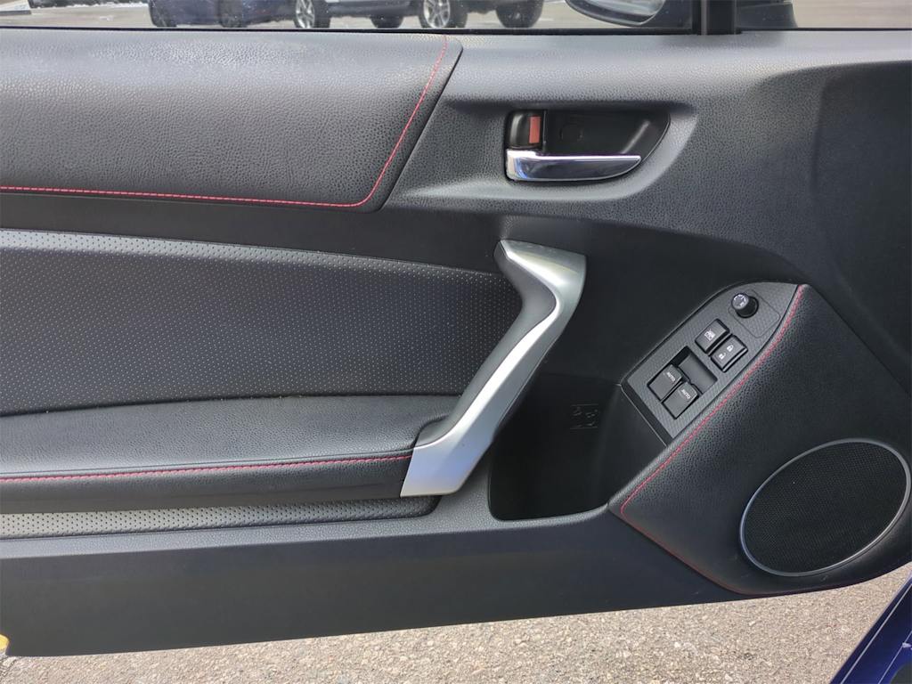 Thumbnail: 2016 Subaru BRZ - 31