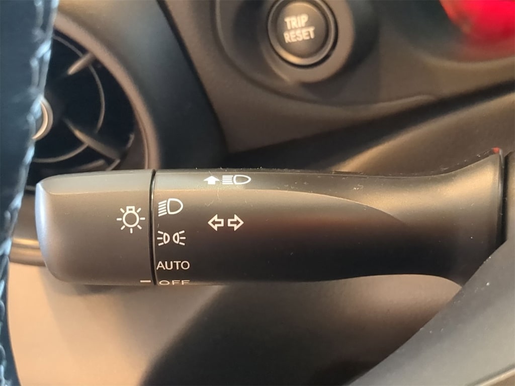 Thumbnail: 2025 Toyota GR86 - 32