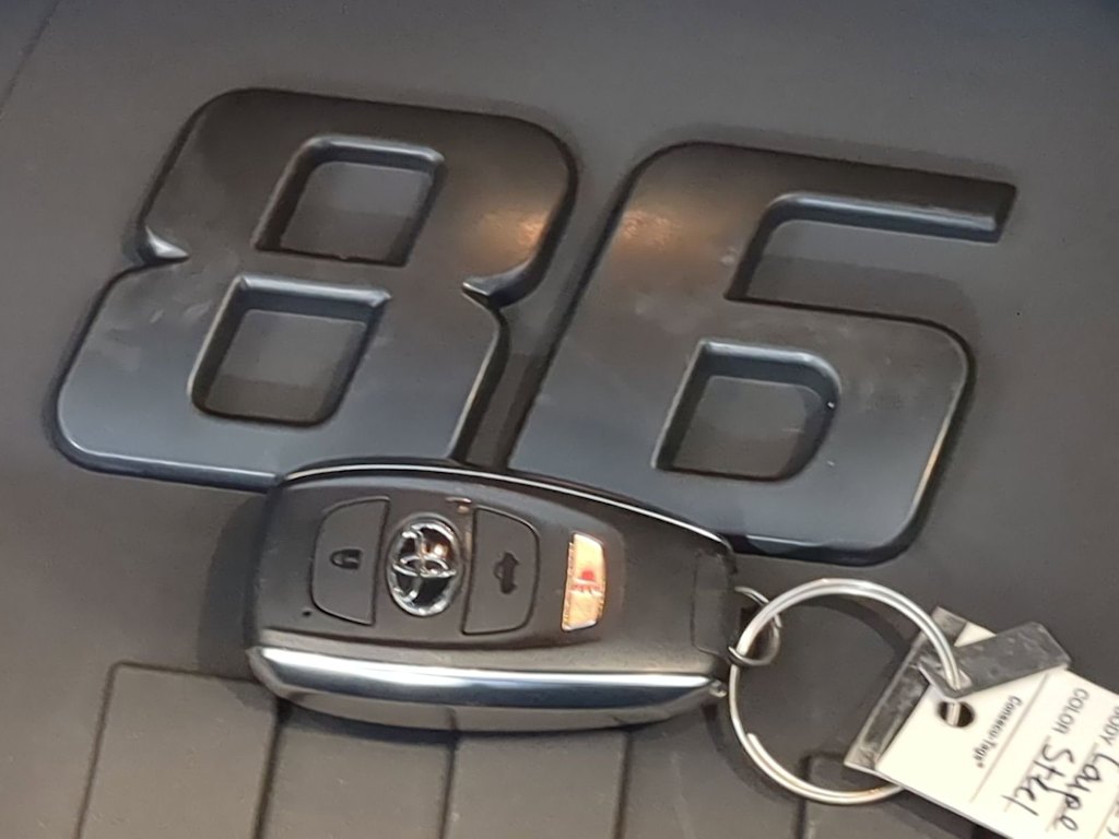 Thumbnail: 2025 Toyota GR86 - 35