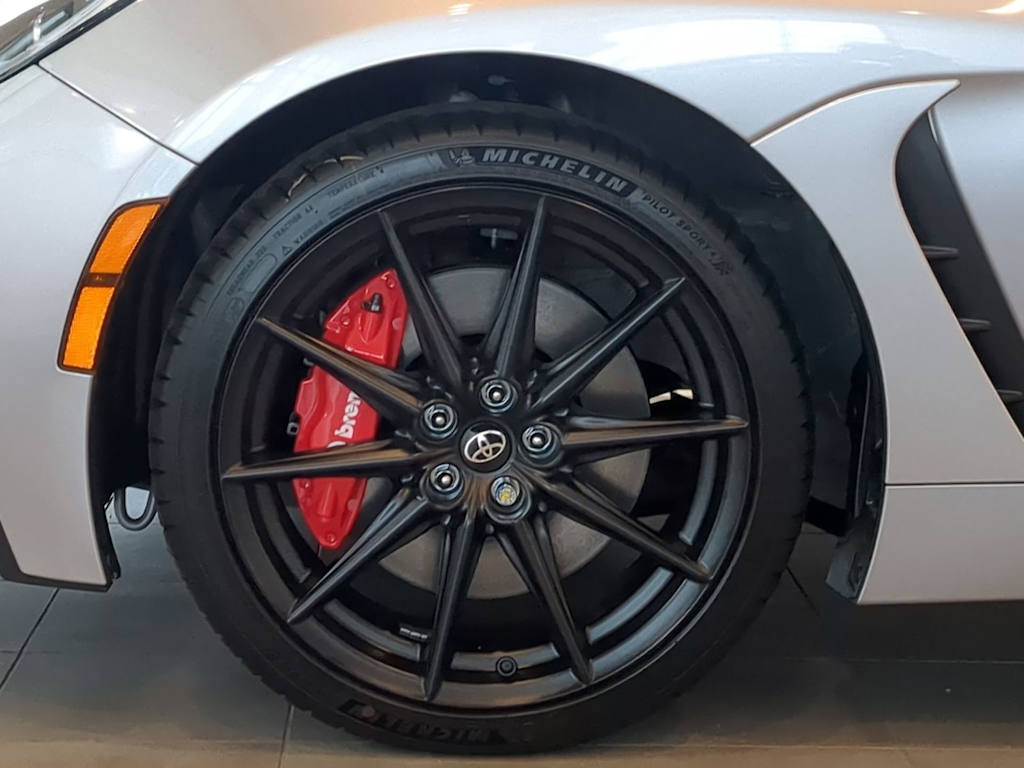 Thumbnail: 2025 Toyota GR86 - 8