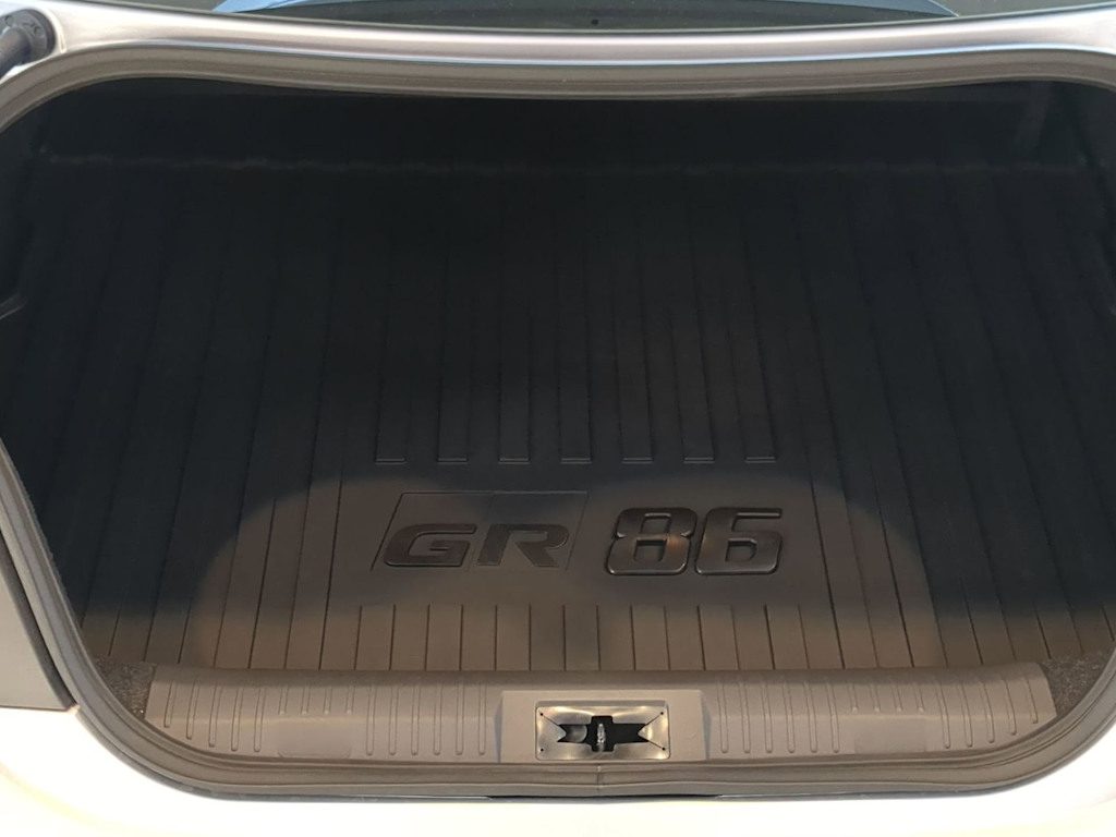 Thumbnail: 2025 Toyota GR86 - 15