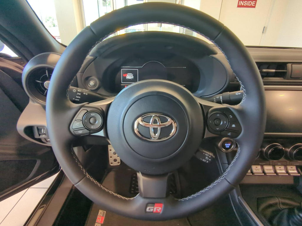 Thumbnail: 2026 Toyota GR86 - 5