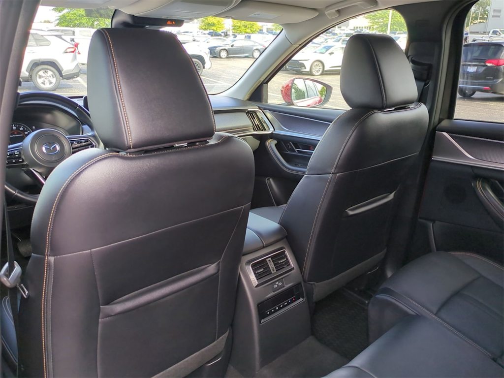Thumbnail: 2024 Mazda CX-90 - 11