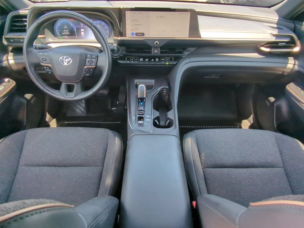 Thumbnail: 2023 Toyota Crown - 8