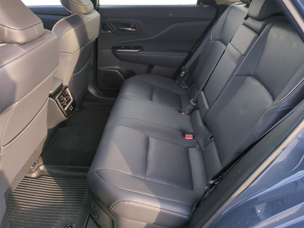 Thumbnail: 2025 Toyota Crown Signia - 27