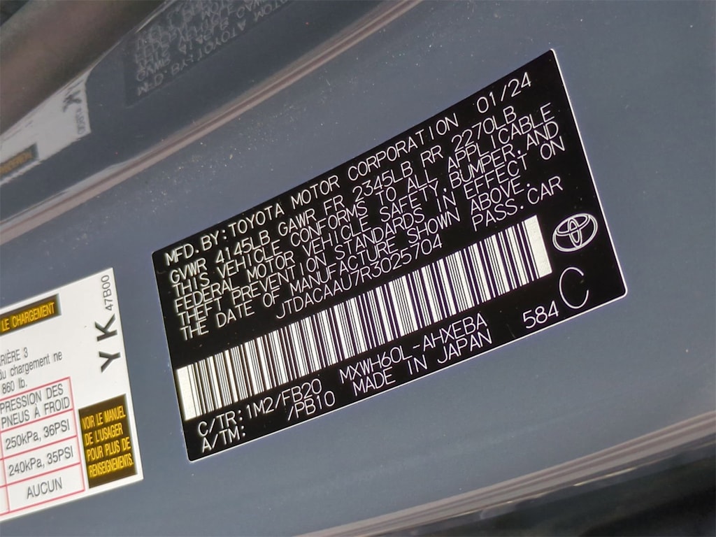 Thumbnail: 2024 Toyota Prius - 18