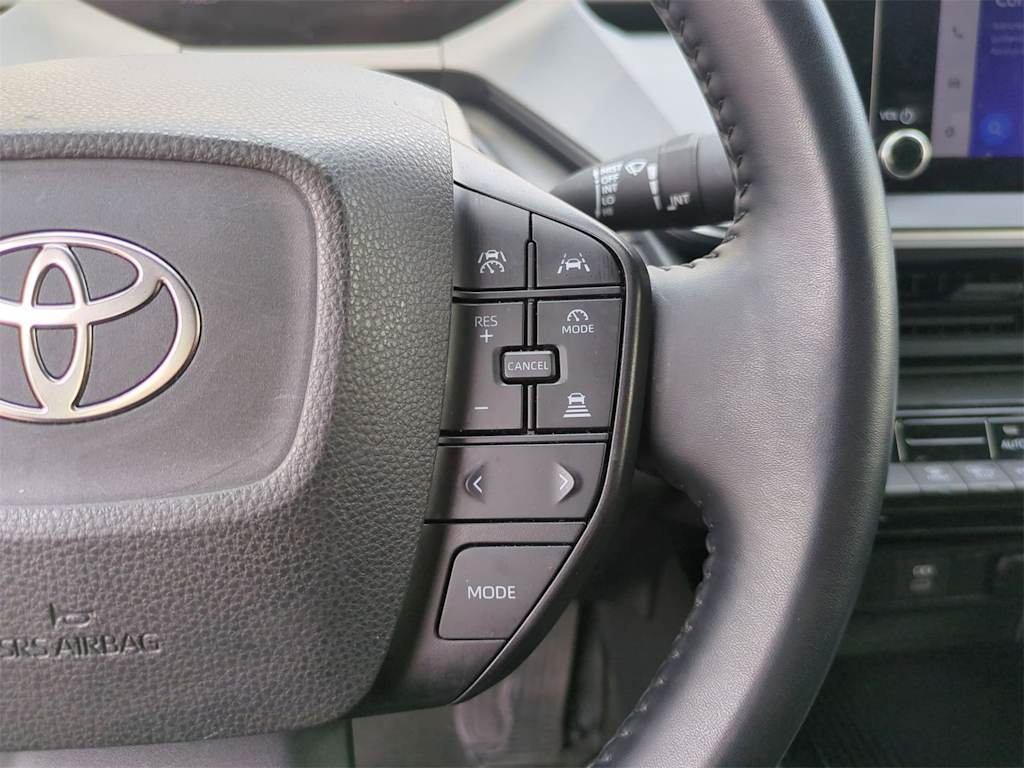 Thumbnail: 2024 Toyota Prius - 26