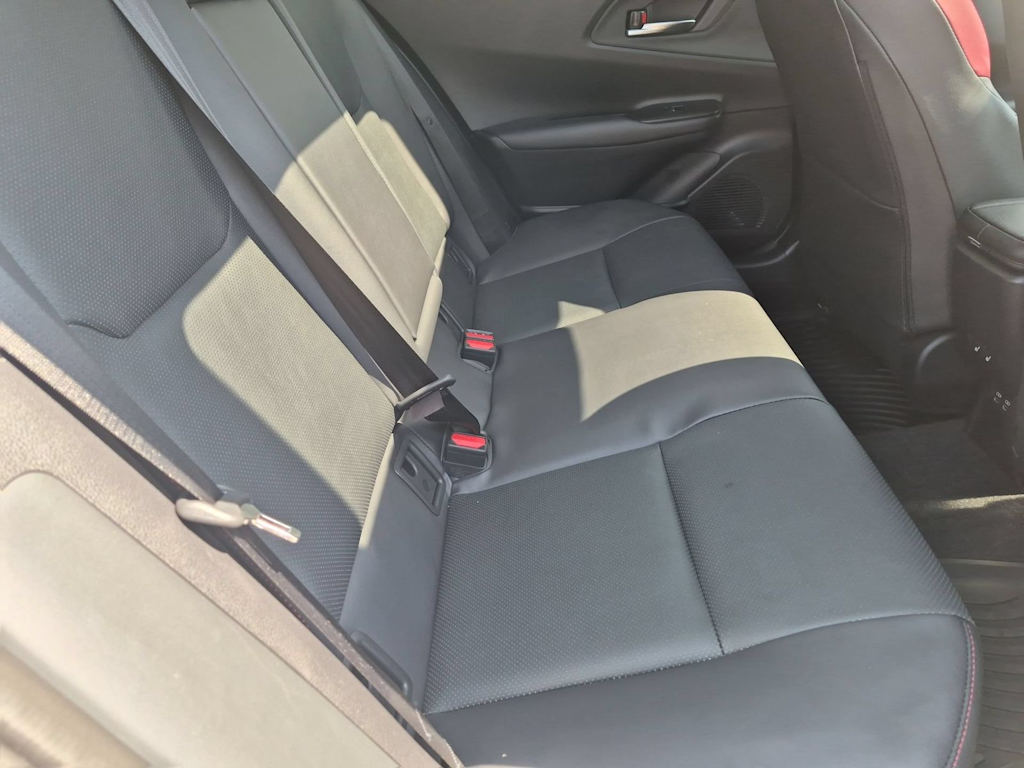 Thumbnail: 2026 Toyota Prius v - 27