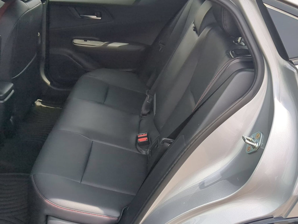 Thumbnail: 2026 Toyota Prius v - 26