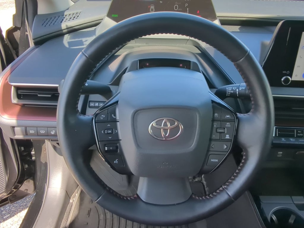 Thumbnail: 2023 Toyota Prius Prime - 11