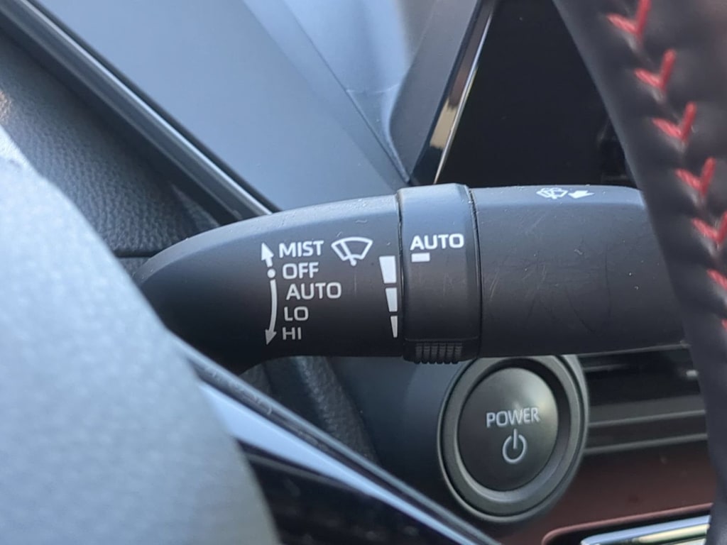 Thumbnail: 2023 Toyota Prius Prime - 28