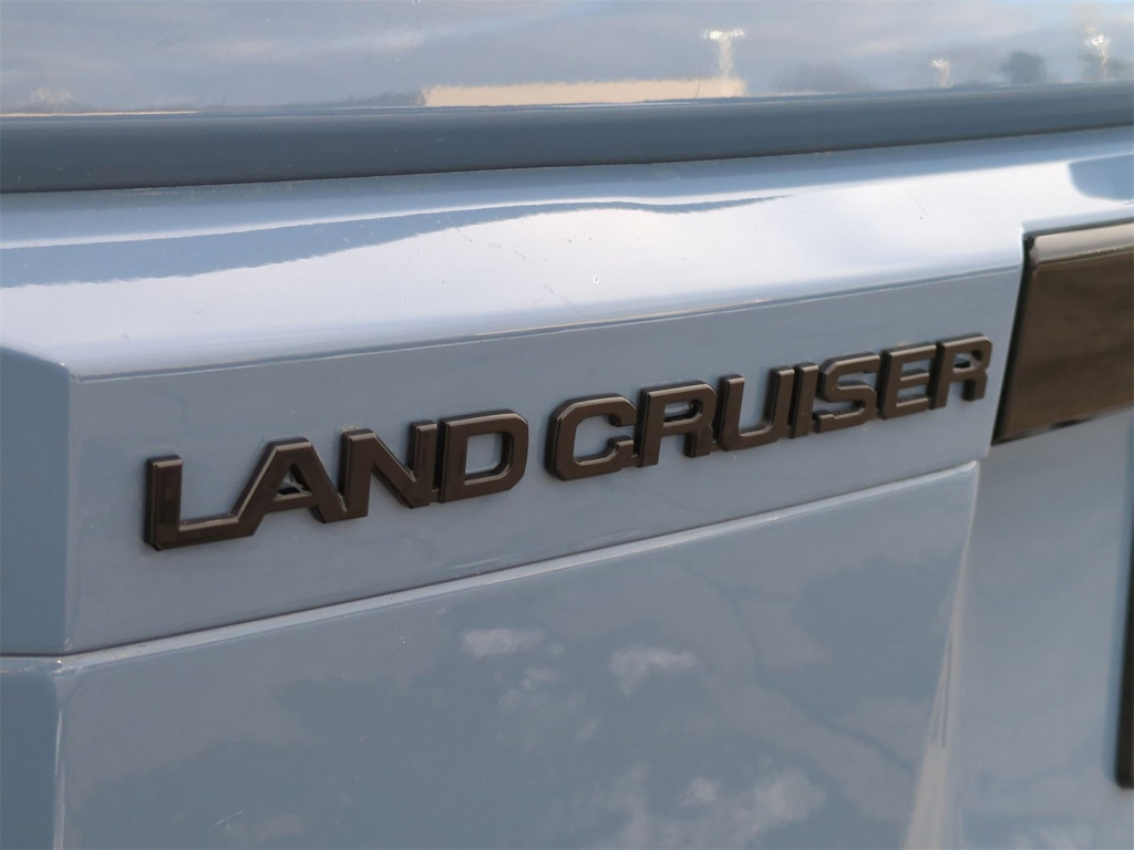 Thumbnail: 2025 Toyota Land Cruiser - 24