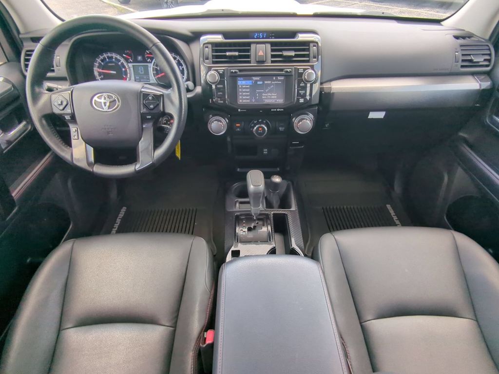 Thumbnail: 2019 Toyota 4Runner - 9