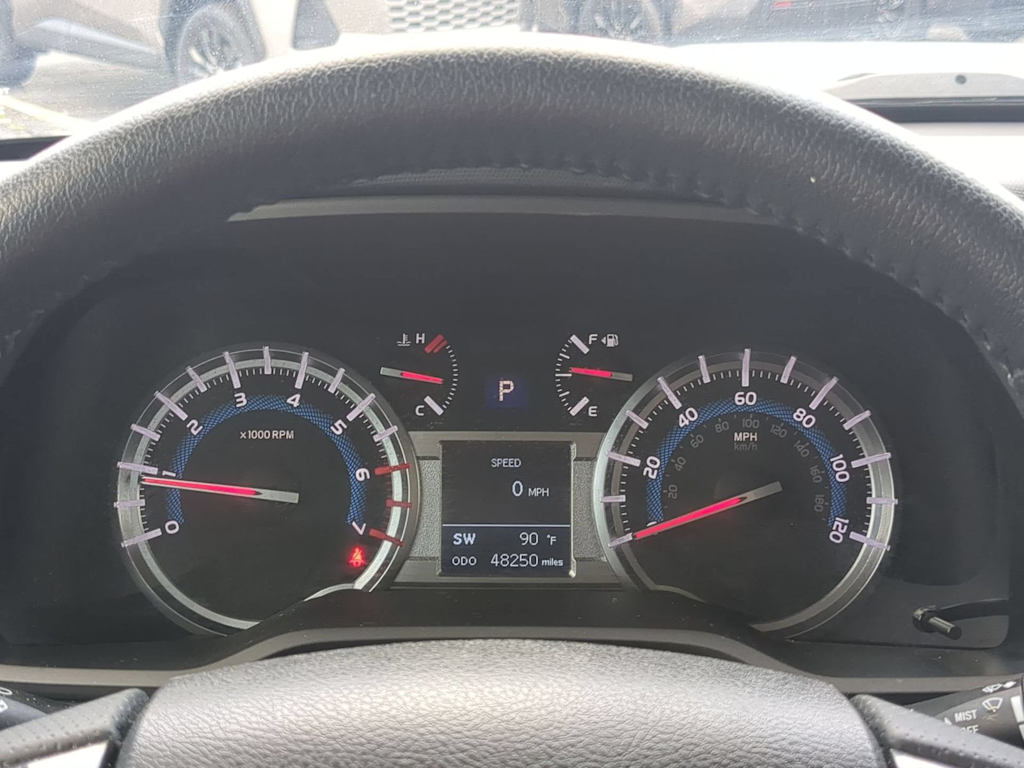 Thumbnail: 2019 Toyota 4Runner - 16
