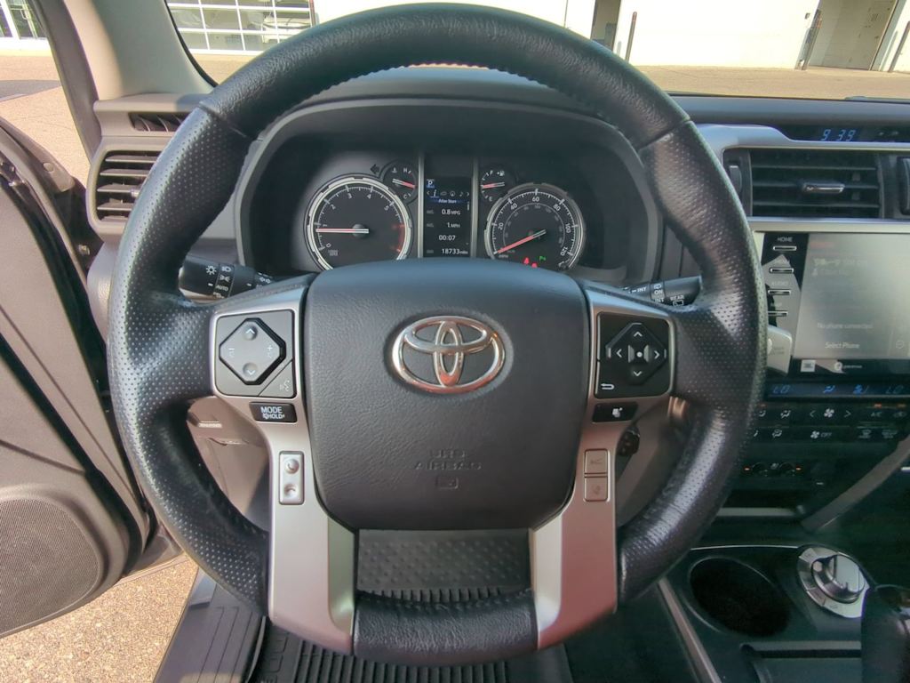Thumbnail: 2023 Toyota 4Runner - 13