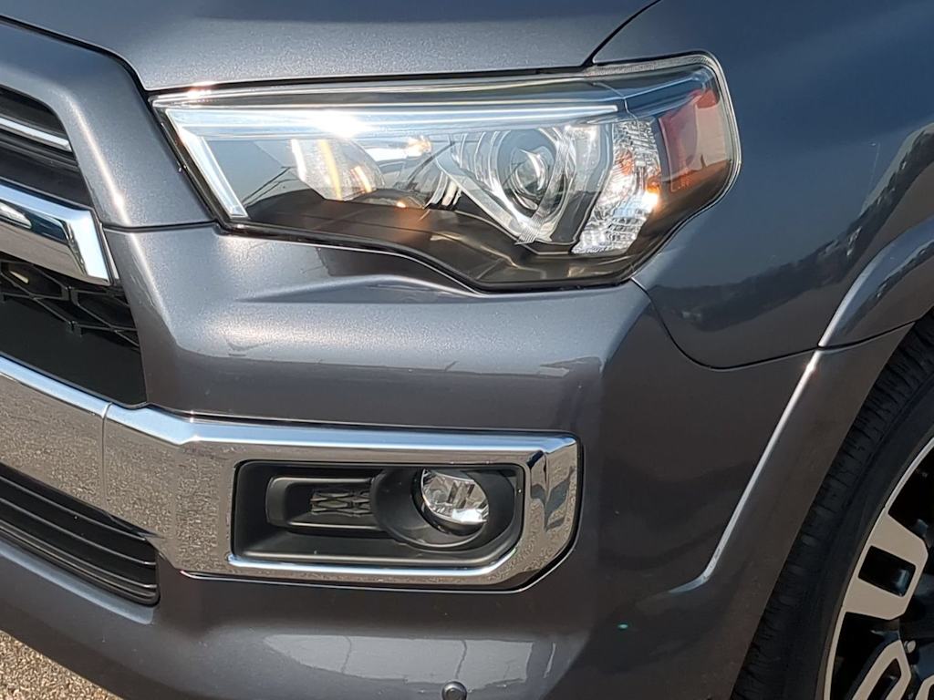 Thumbnail: 2023 Toyota 4Runner - 23