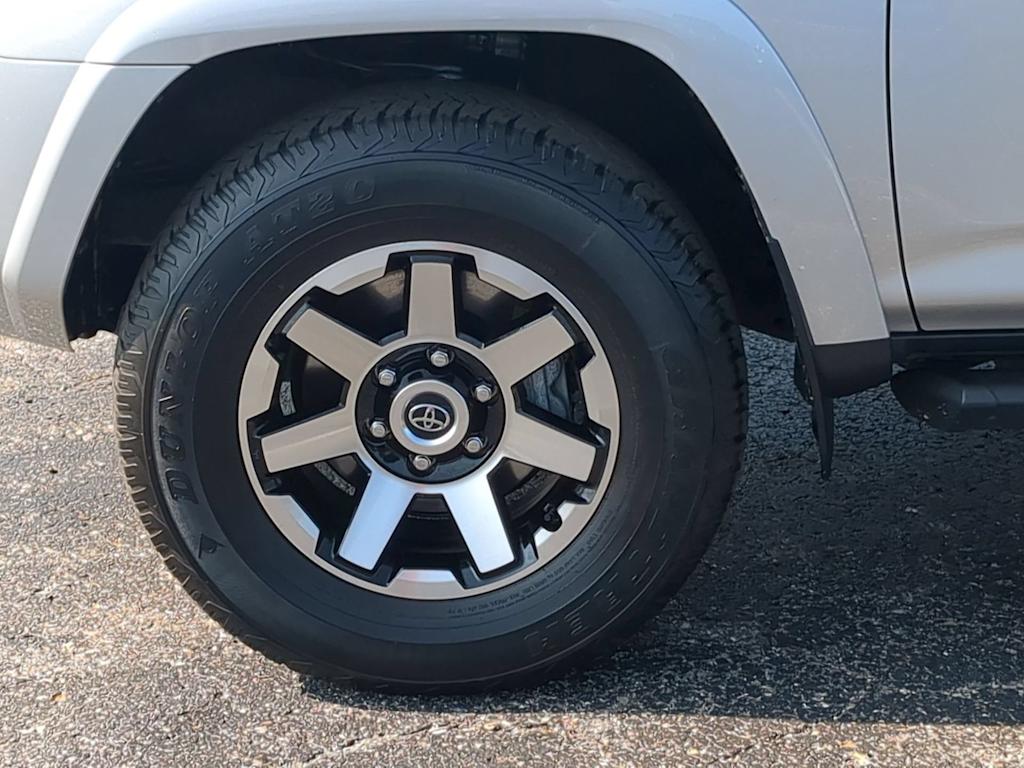 Thumbnail: 2024 Toyota 4Runner - 8