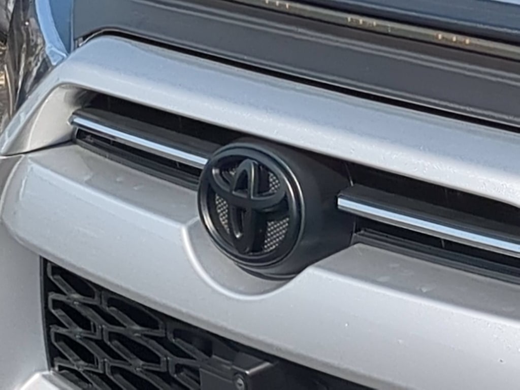Thumbnail: 2024 Toyota 4Runner - 7