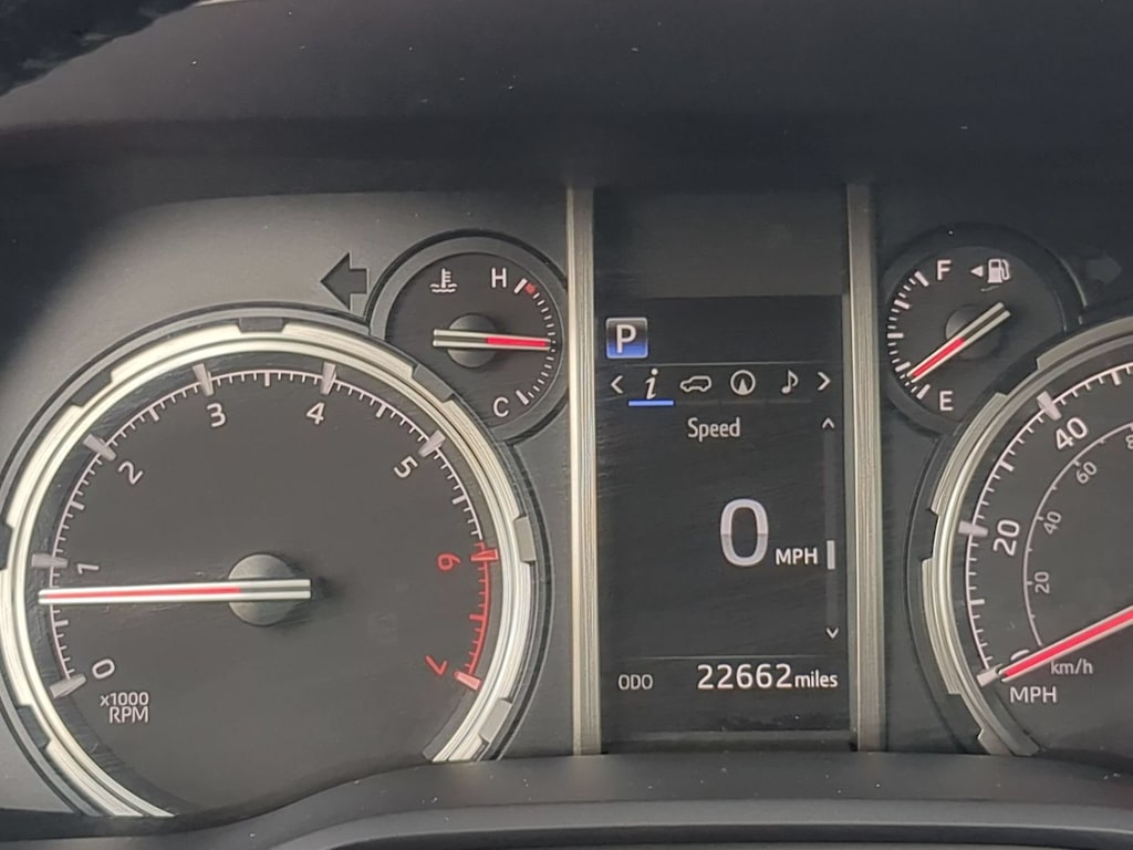 Thumbnail: 2024 Toyota 4Runner - 16