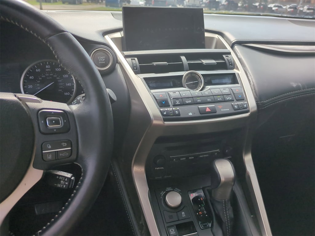 2015 Lexus NX 200t 14