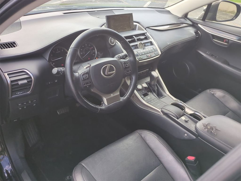 2015 Lexus NX 200t 2