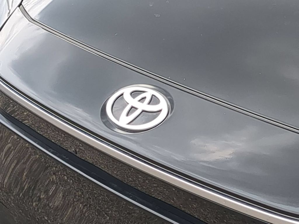 Thumbnail: 2024 Toyota bZ4X - 6