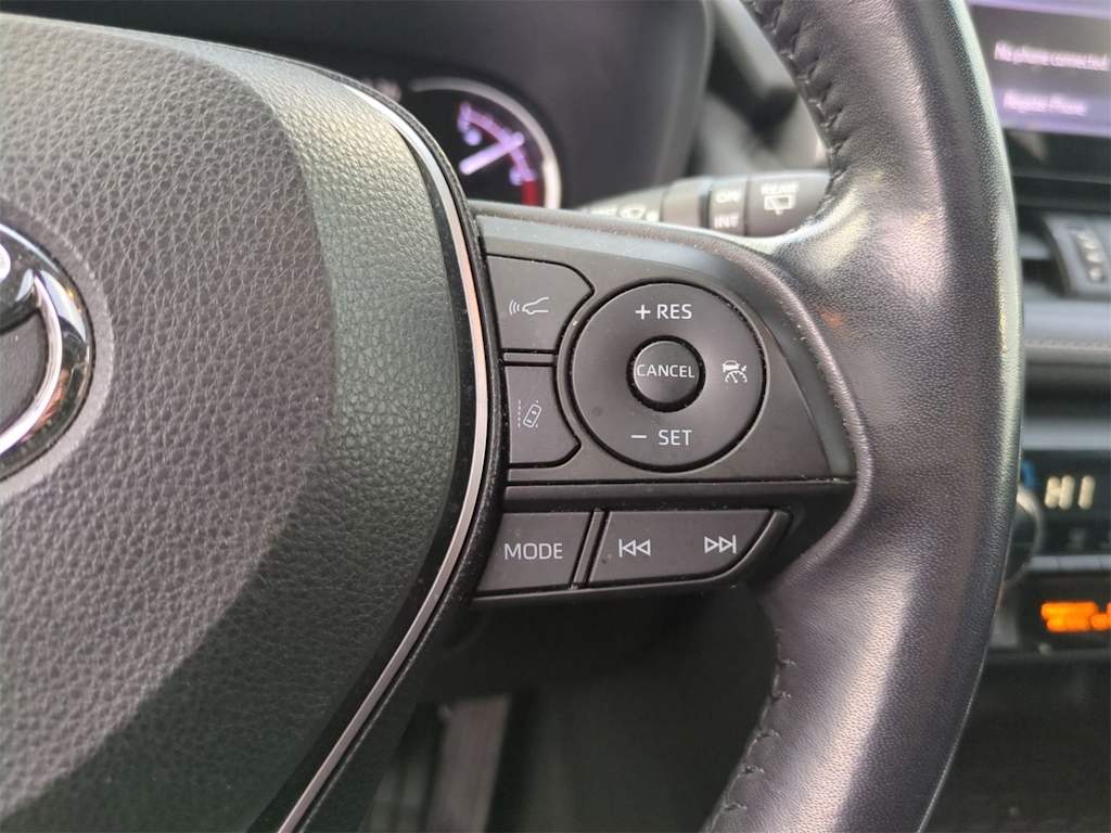 Thumbnail: 2019 Toyota RAV4 - 31