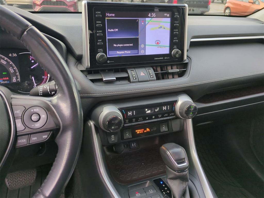 Thumbnail: 2019 Toyota RAV4 - 14