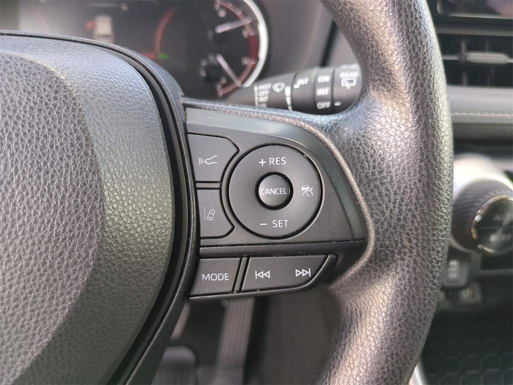 Thumbnail: 2023 Toyota RAV4 - 30