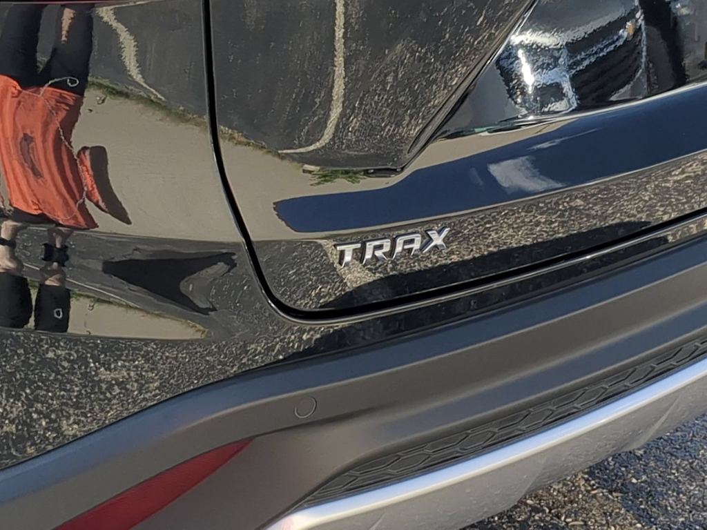 Thumbnail: 2025 Chevrolet Trax - 24