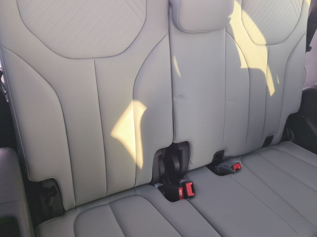 Thumbnail: 2025 Hyundai Palisade - 26