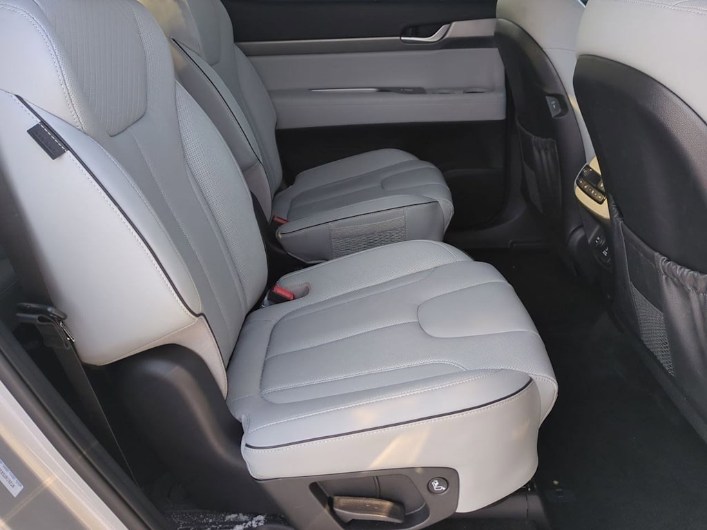 Thumbnail: 2025 Hyundai Palisade - 25