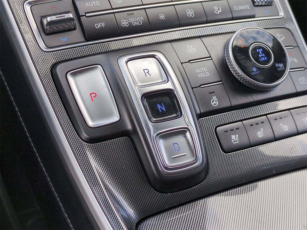 Thumbnail: 2023 Hyundai Santa Fe - 15