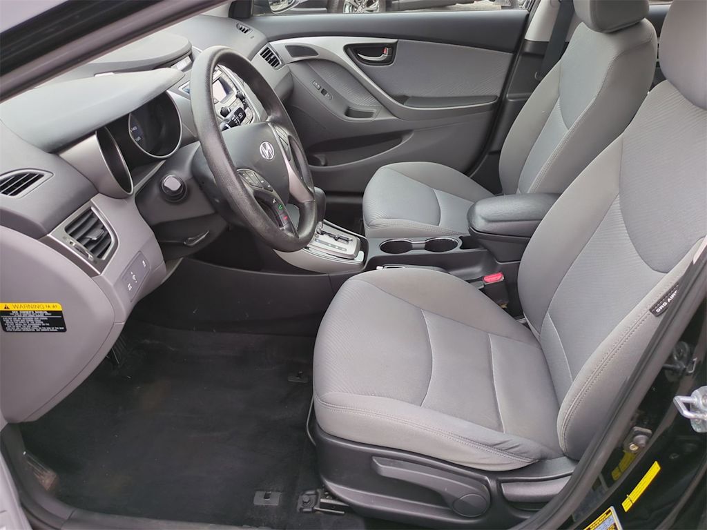 2013 Hyundai Elantra GLS 10