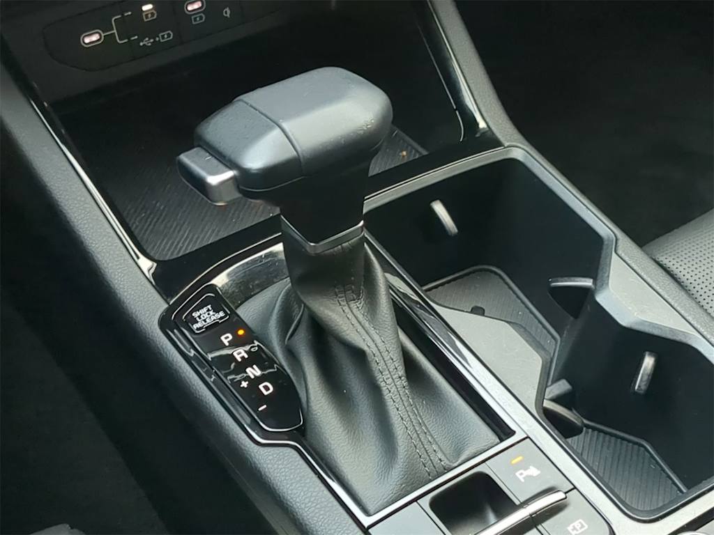 Thumbnail: 2025 Kia K5 - 14