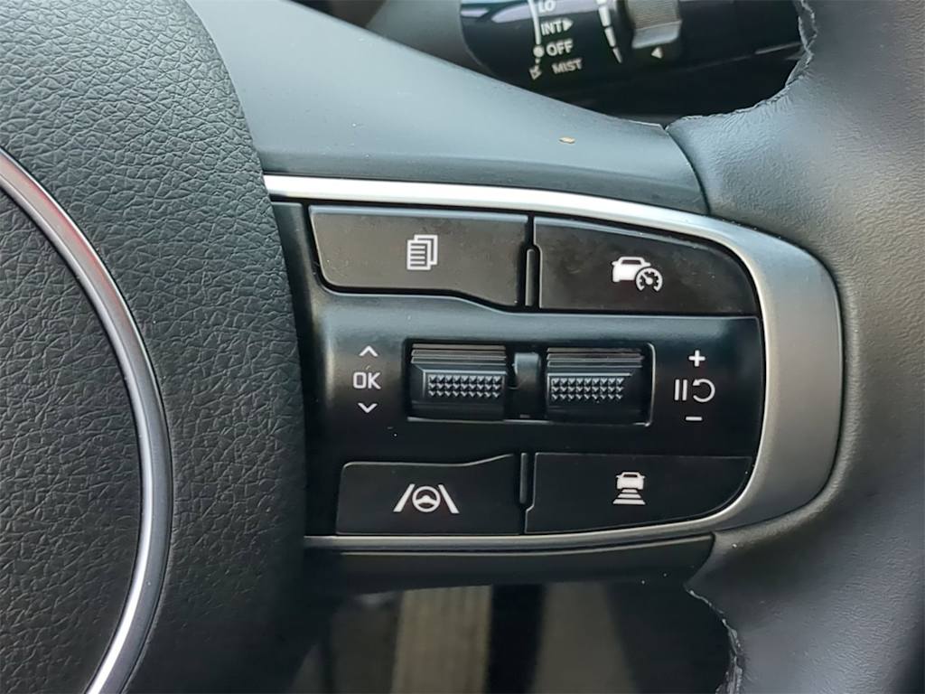 Thumbnail: 2025 Kia K5 - 29