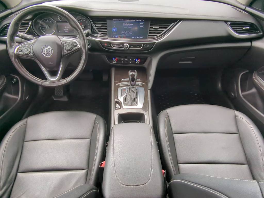 Thumbnail: 2018 Buick Regal - 9
