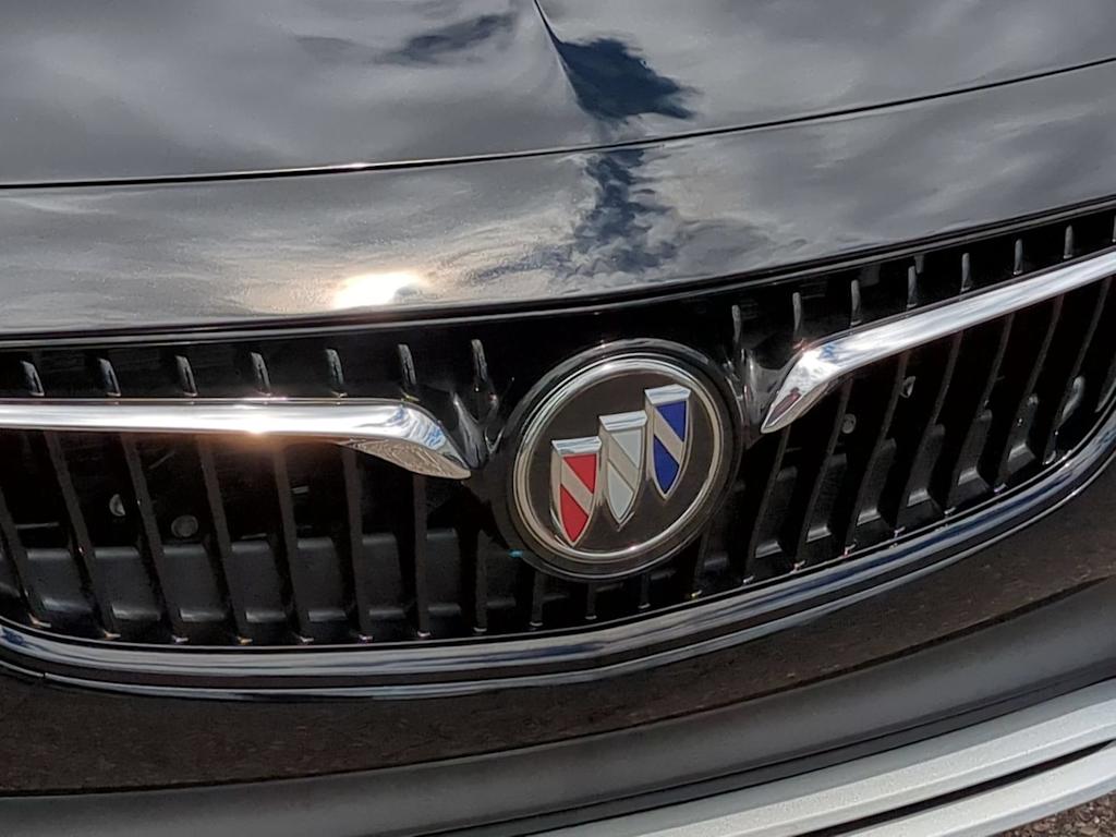 Thumbnail: 2018 Buick Regal - 7