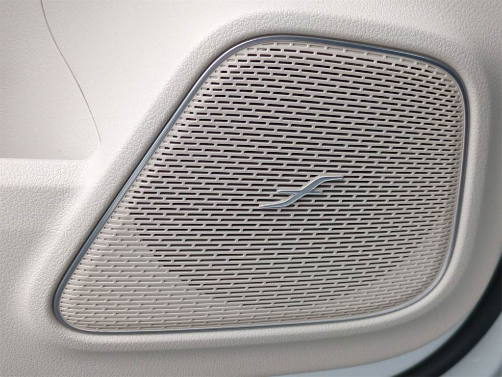 Thumbnail: 2025 Mercedes-Benz EQB - 34