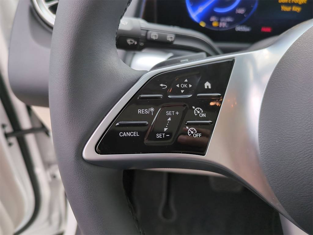 Thumbnail: 2025 Mercedes-Benz EQB - 29