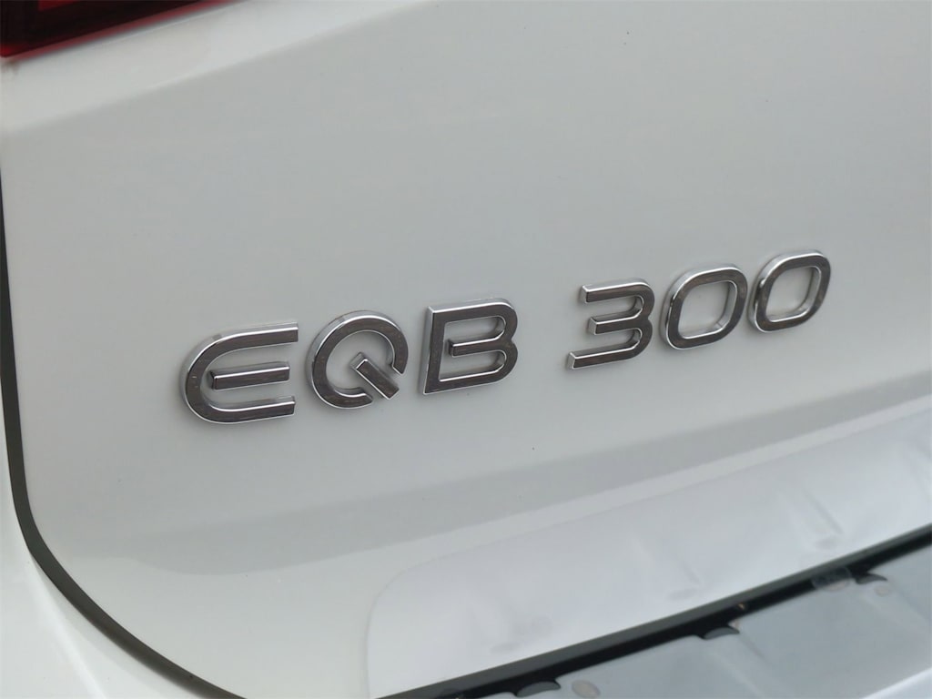 Thumbnail: 2025 Mercedes-Benz EQB - 24