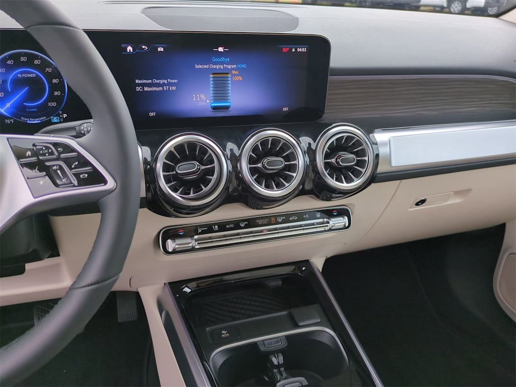 Thumbnail: 2025 Mercedes-Benz EQB - 14