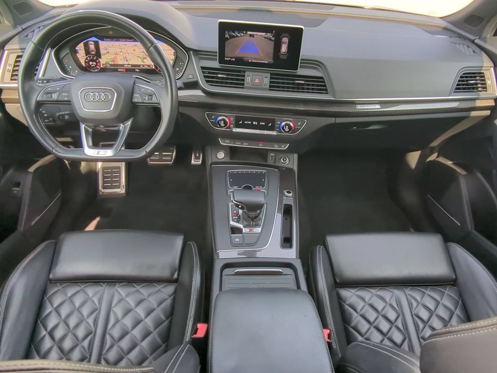 Thumbnail: 2020 Audi SQ5 - 9