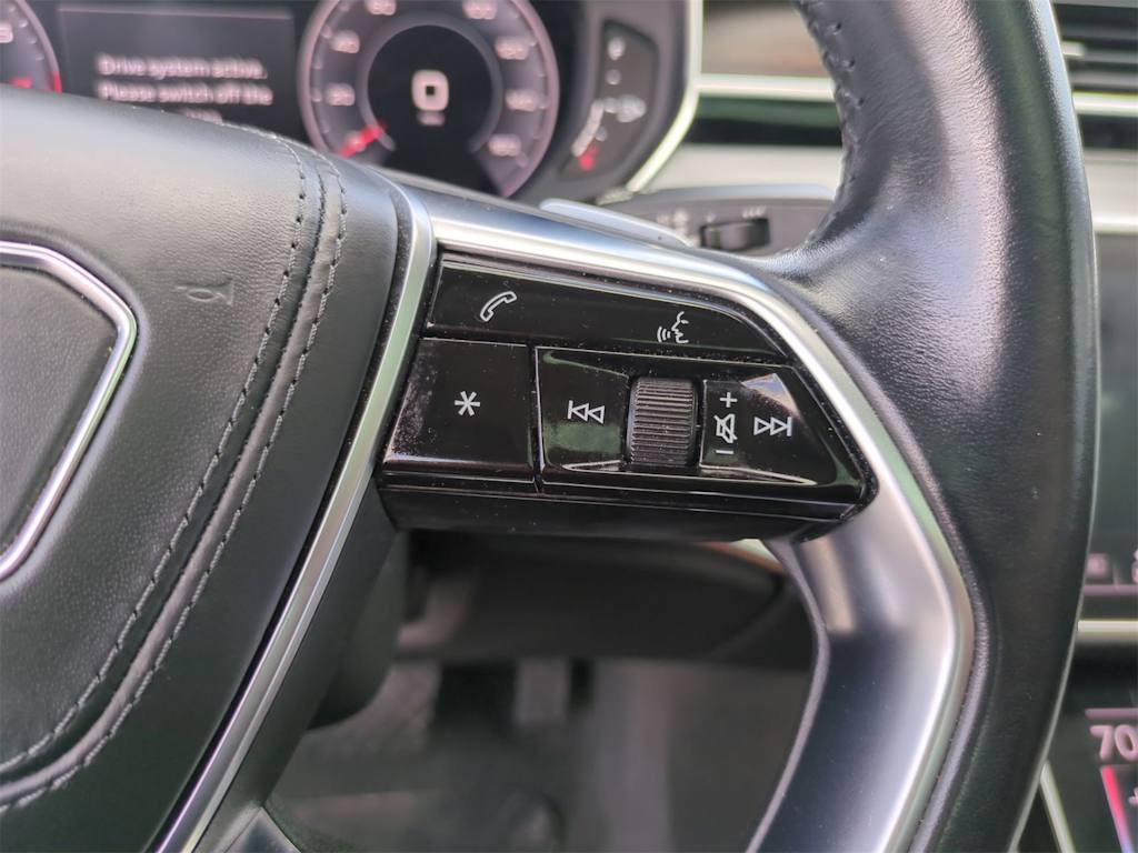 Thumbnail: 2020 Audi A8 - 31