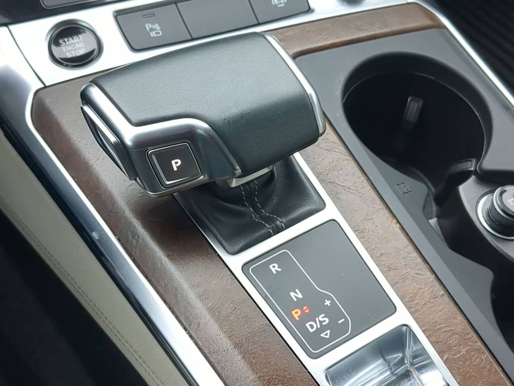 Thumbnail: 2021 Audi A6 - 42