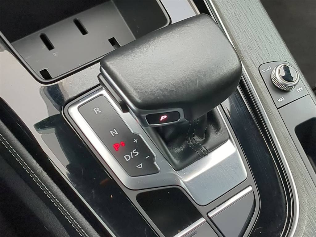 Thumbnail: 2021 Audi A4 - 42